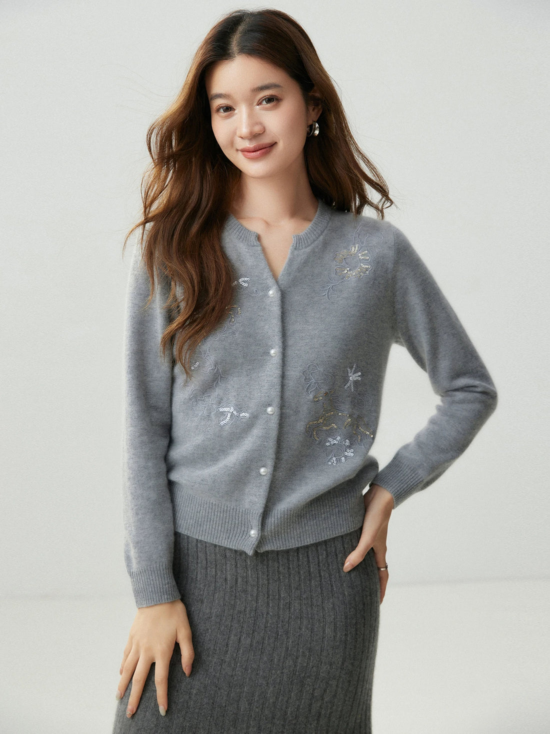 Delicate Notched Collar Autumn Winter Woman 100% Cashmere Mock-Neck Cardigan Knitwear Pearl Buttons Long Sleeve Ribbed Hem Tops