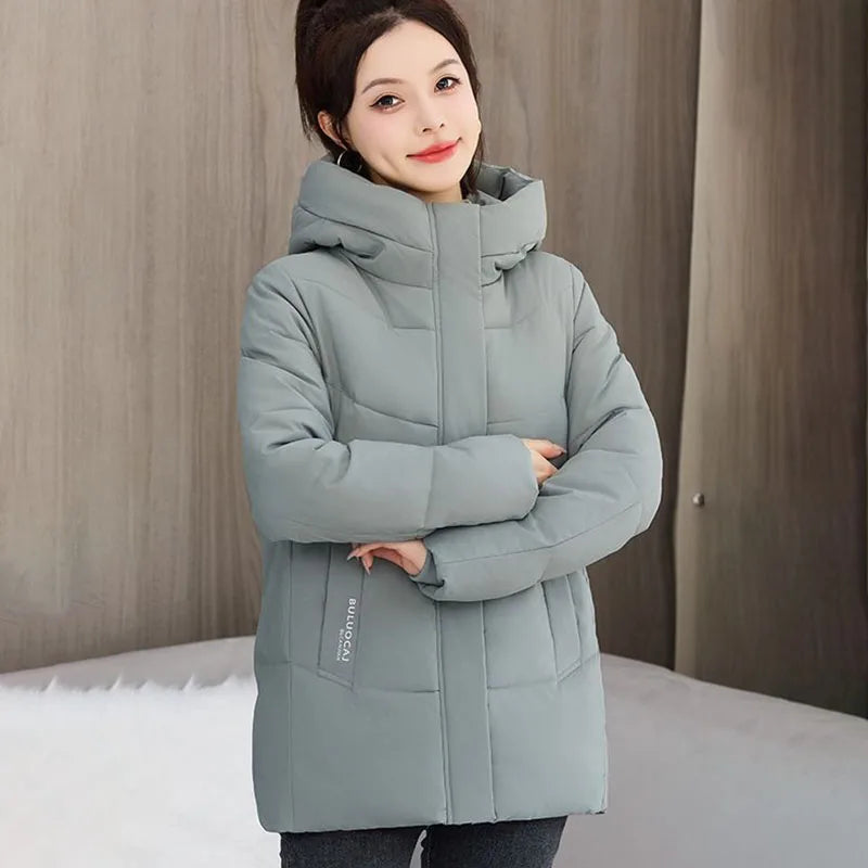 Women Short 2025 Winter New Solid Color Cotton Coats Thicken Hooded Warm Casual Coats Pockets Letter Windproof Soft Coats