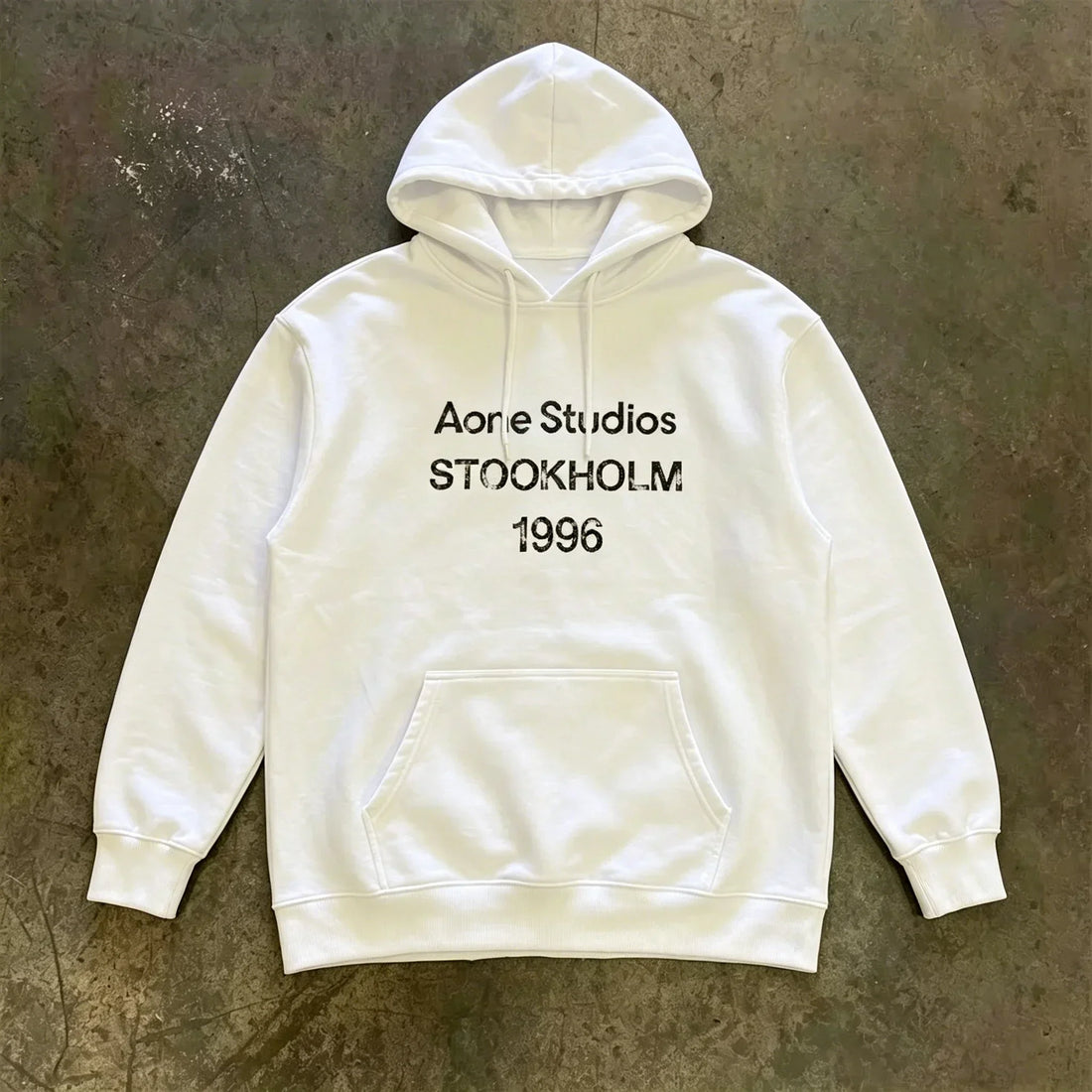 2026 Retro letter print hooded sweatshirt suitable for both men and women. Letter print sporty casual street style loose top.