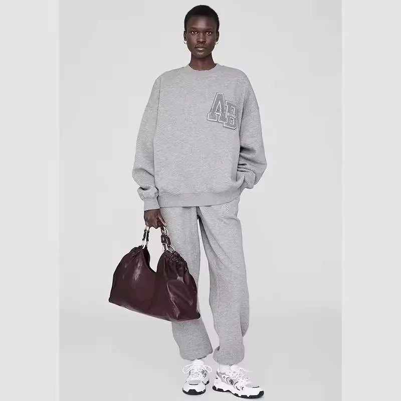 Autumn and Winter AB hand cranked special embroidery fleece loose women's round neck sweatshirt - ATFH