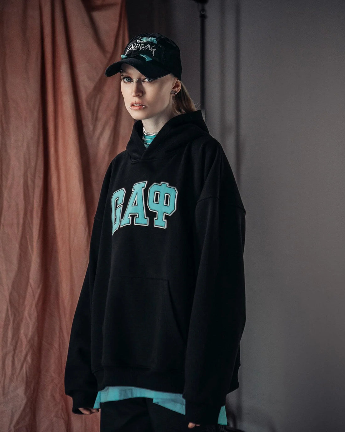 Y2k Gothic Punk Black Letter Printed Pullover Hoodie Men And Women Fashion Harajuku Retro Oversized Long Sleeve Tops - ATFH