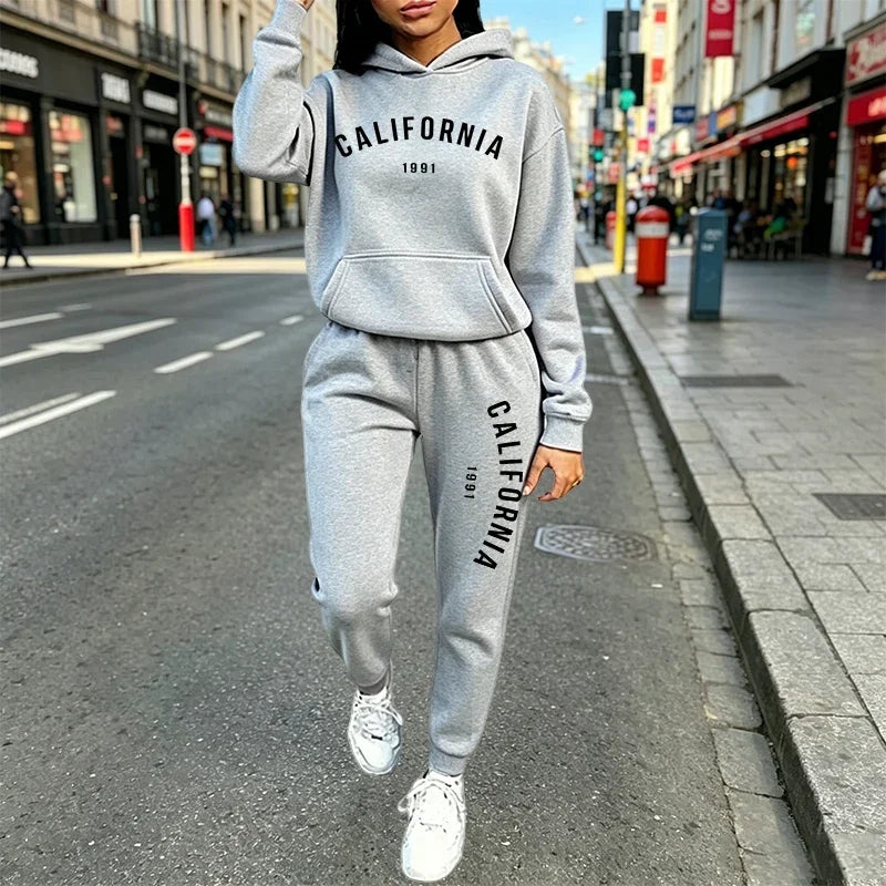 Fashion Women's Outfits Casual Hooded Sweatshirt Sweatpants 2 Pcs Suit Sports Jogging Clothes AutumnWinter Warm Woman Pants Sets