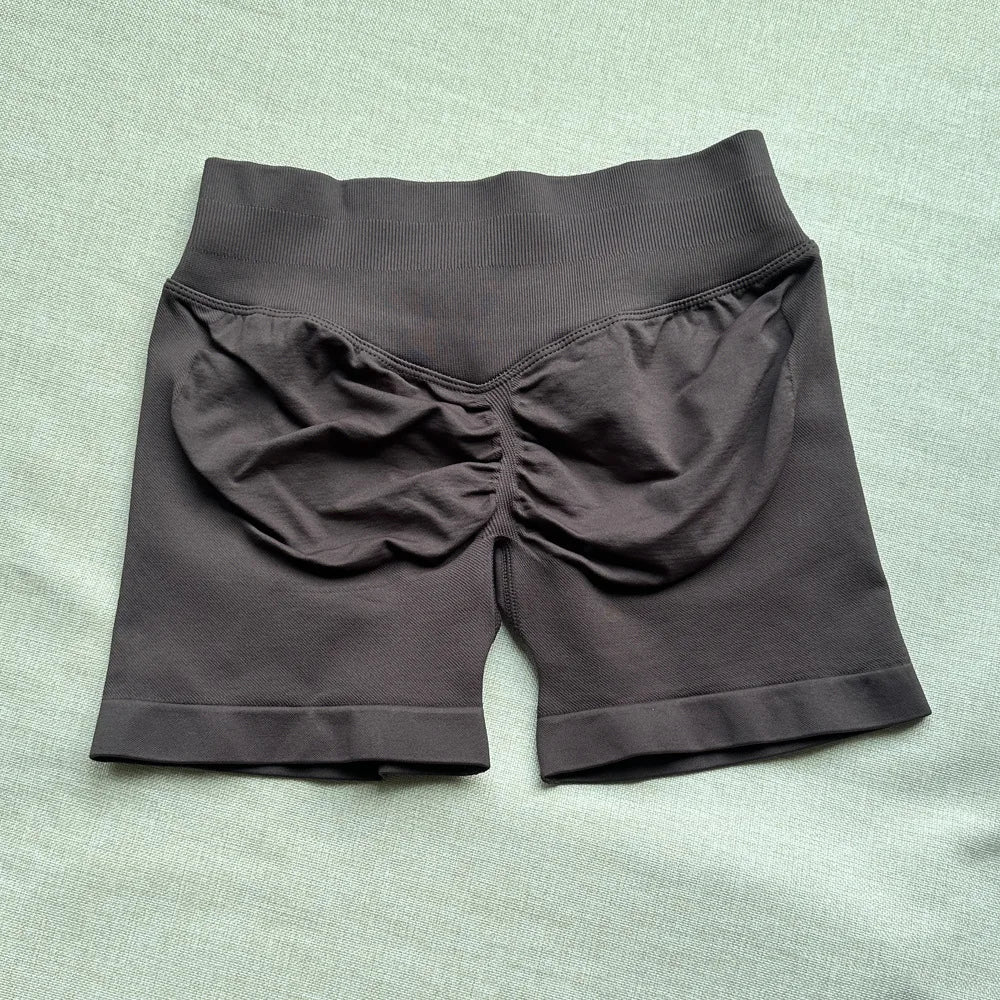 Yoga Shorts Low Waist Seamless Yoga Shorts Scrunch Bum Gym Shorts Women Workout Biker Stretch Fitness Short Fashion Shorts Tahsi Fashion House