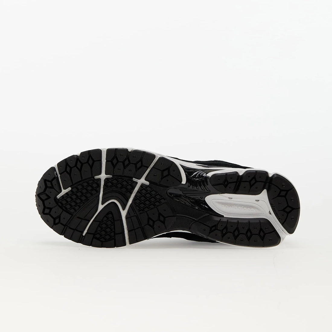New Balance M2002RBK Men's sneakers