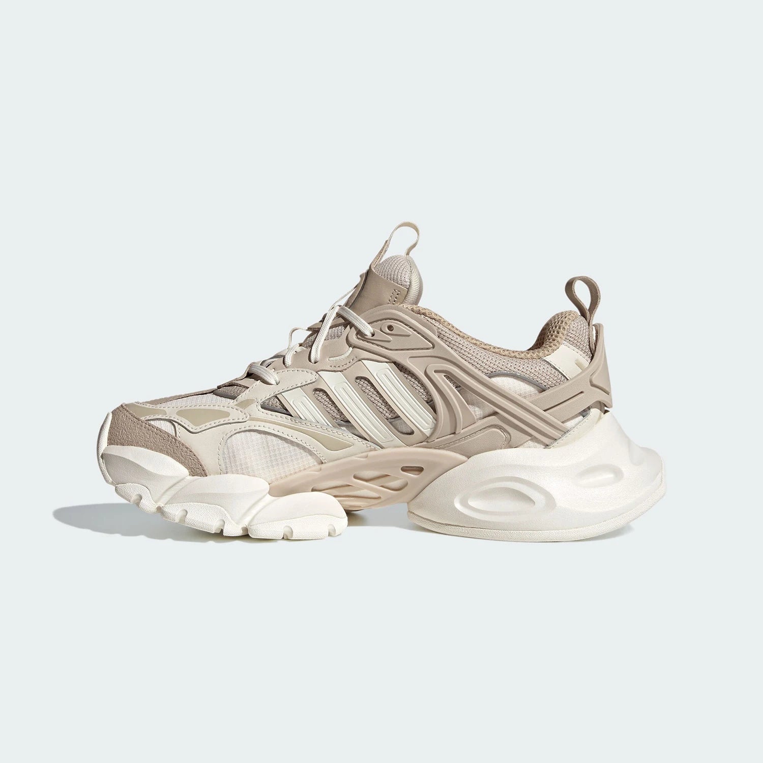 Adidas Genuine XLG RUNNER DELUXE Unisex Running Shoes IH7799 ATFH